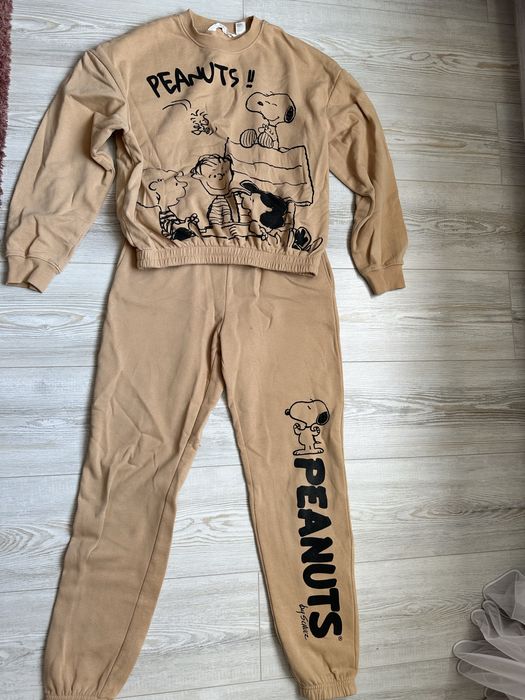 Продам пакет вещей на девочку 11-12 лет