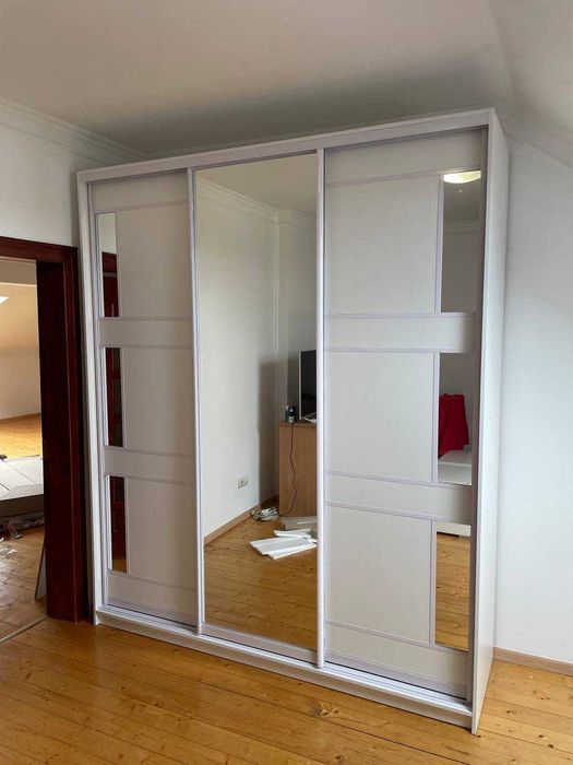 Шафа-купе готові та під замовлення