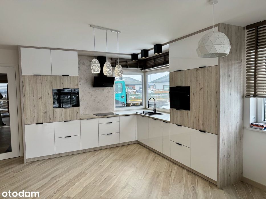 Gotowy do zamieszkania! Nowoczesny dom 134 m² w Tomaszowicach