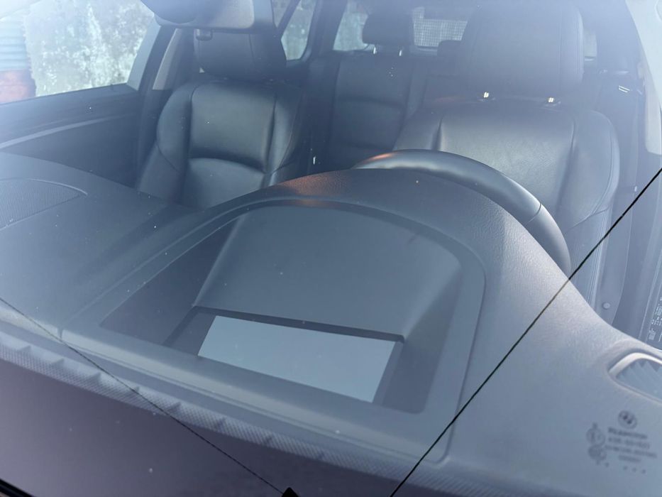 BMW 520da Touring Pack M interior