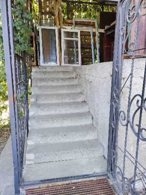 Продам нежитлове приміщення 115 м² біля Центрального ринку