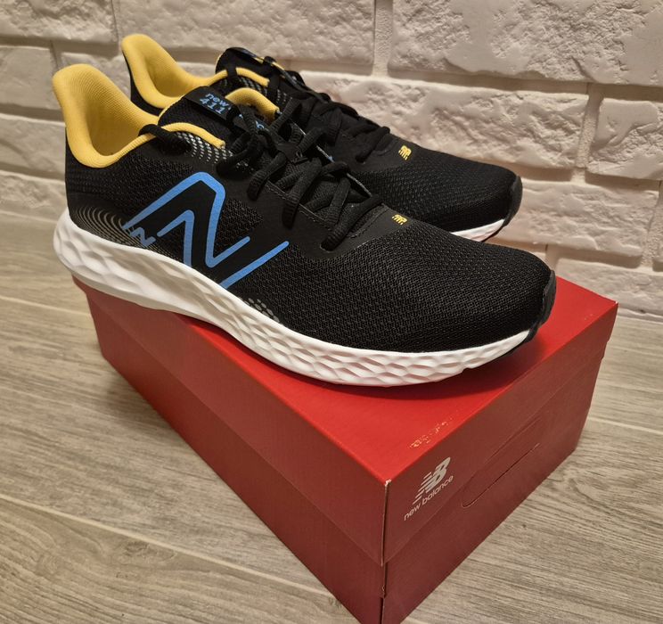 Buty New Balance 411
