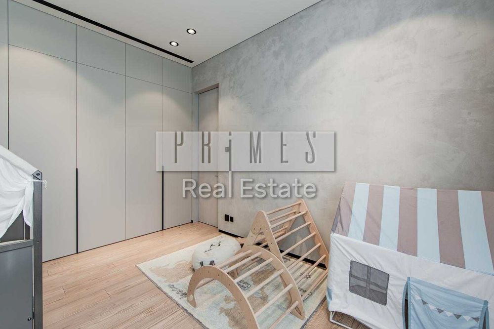 Sale of a unique house in the Podkova cottage town