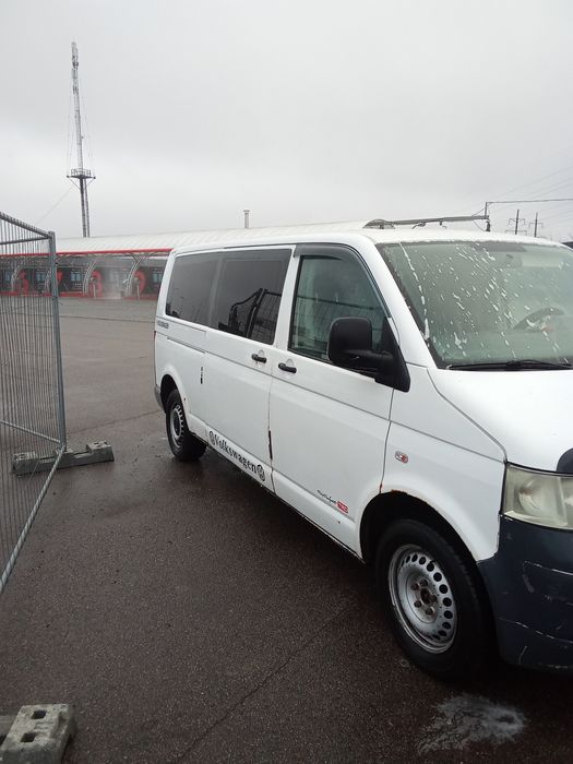 Фольксваген Т5 бензин -газ, пассажир, Лонг,2009 року, 2.0