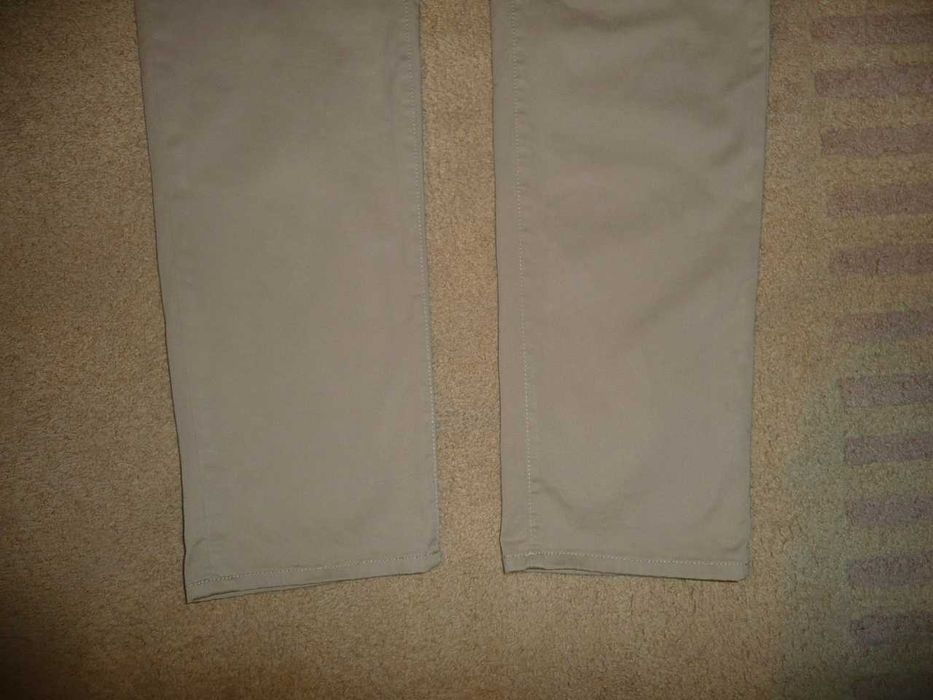 Spodnie GANT W34/L34=45,5/110cm chinosy beżowe