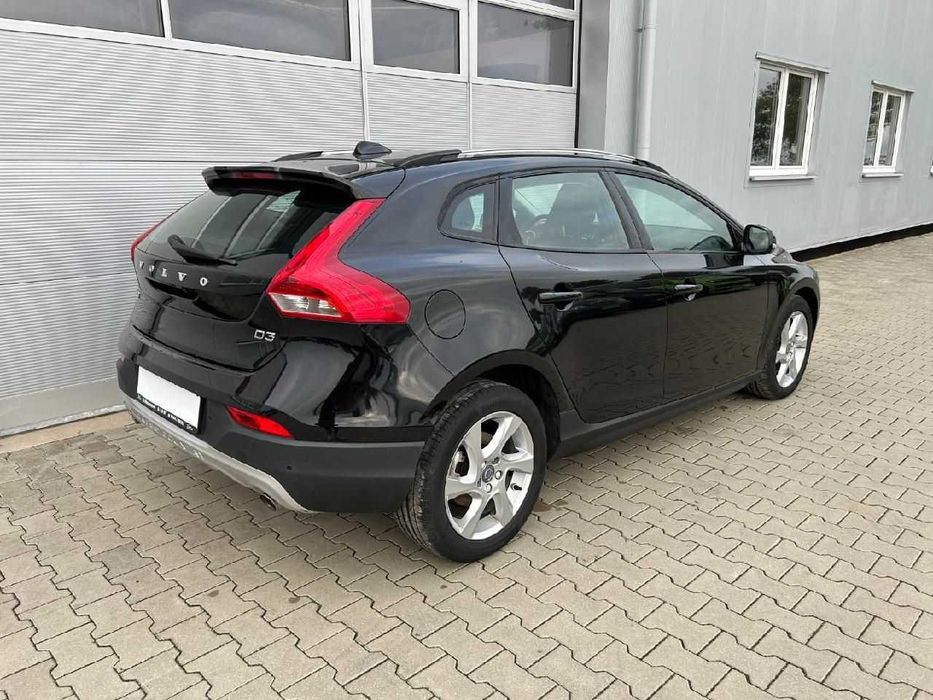 Volvo V40 Para Peças - Há Peças