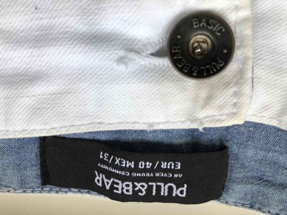 Джинсовые шорты Pull & Bear