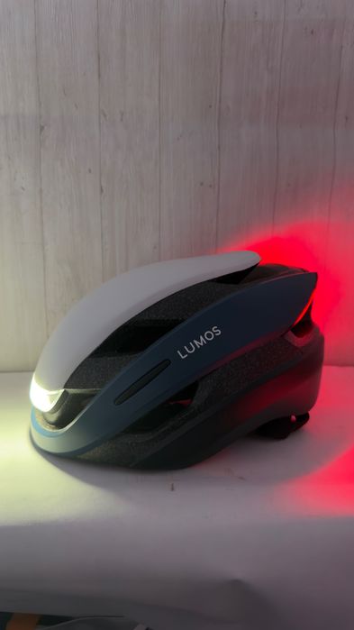 Powystawowy Kask Rowerowy Lumos Ultra r. UNI (54-61cm)