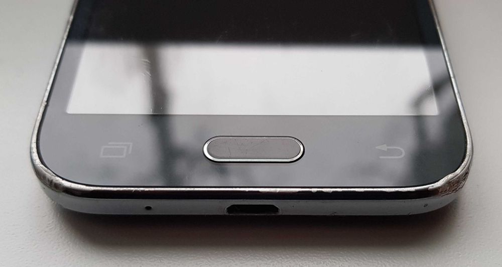 Samsung Galaxy Core Prime LTE SM-G360F.