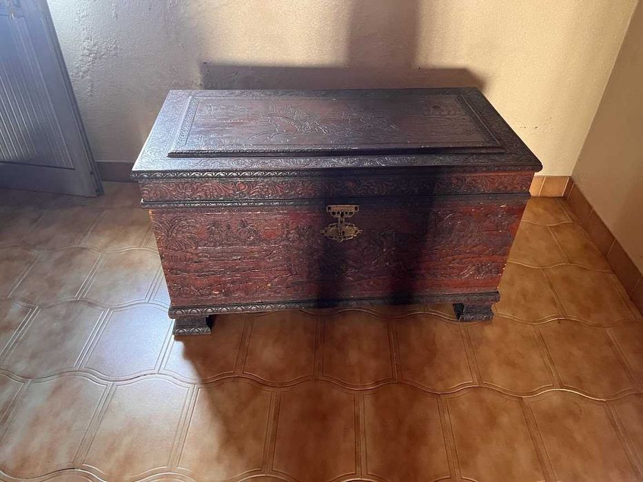 Arca / Baú de madeira