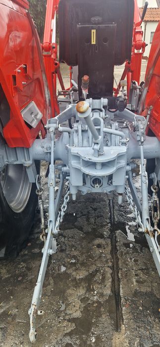 Ciągnik rolniczy massey ferguson