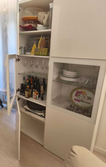 Louceiro IKEA Besta
