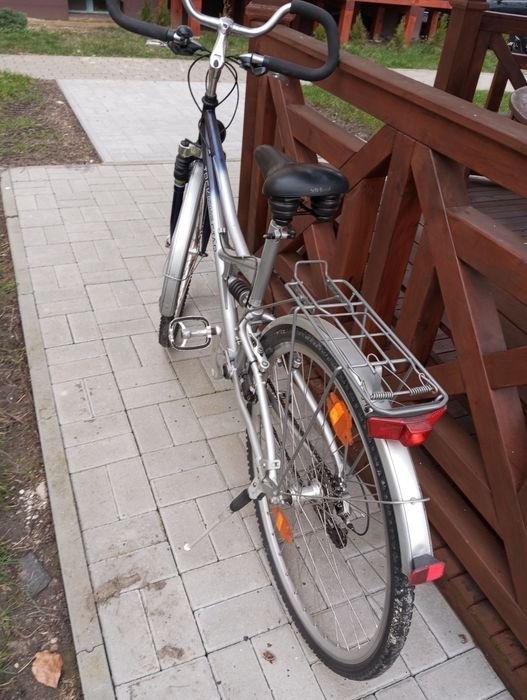 Sprzedam trekking, koła 28" idealny w miasto i teren. Nowe opony