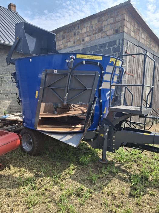 Wóz paszowy paszowóz sano mayer pronar 5m3 metal fah 6m3 niski 2.20