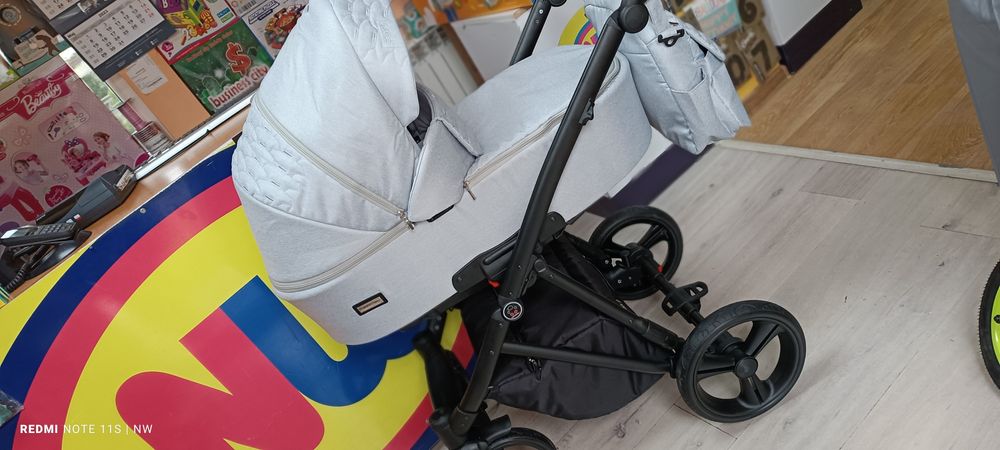 Nowy wózek -elegancki w bardzo atrakcyjnej cenie SKLEP NW