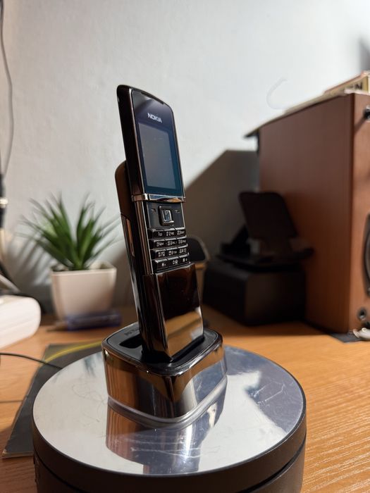 Nokia 8800 Sirocco Edition. Original.