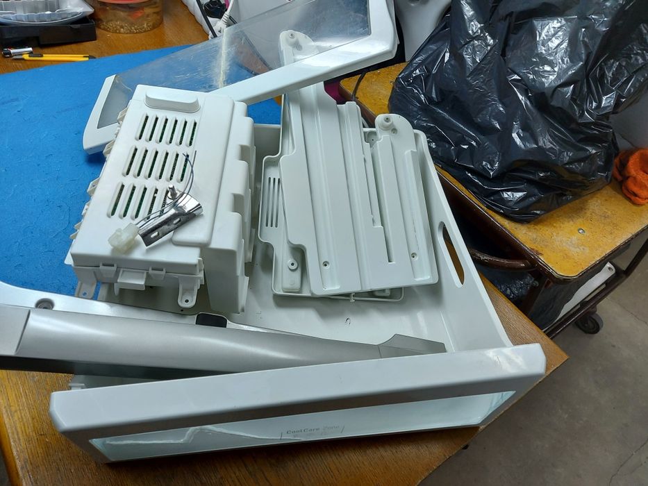 Ariston części do lodówki