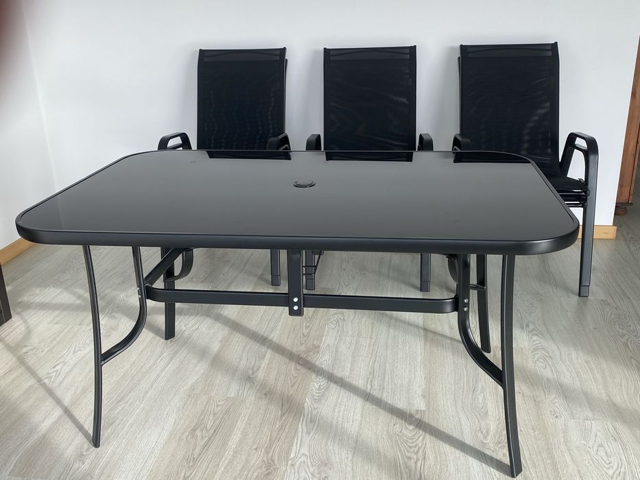 Mesa exterior jardim preta e 6 cadeiras