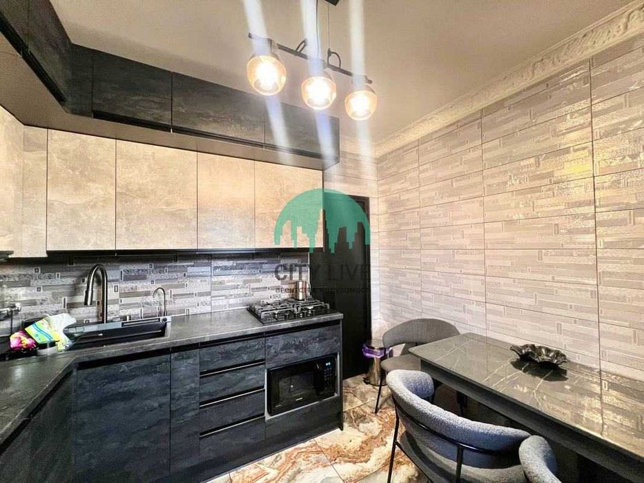 Продаж 3-кім квартири з якісним ремонтом Івасюка (П)