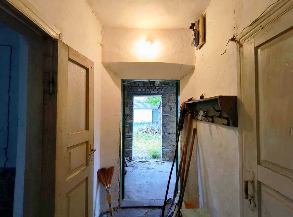 Дім 76 м2 біля ставка Дмитрушки 2,3 км Умань газ піч криниця 32 сотки