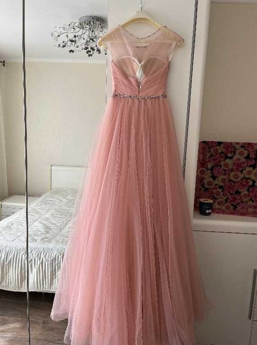 Випускна Сукня, Сукня Pollardi