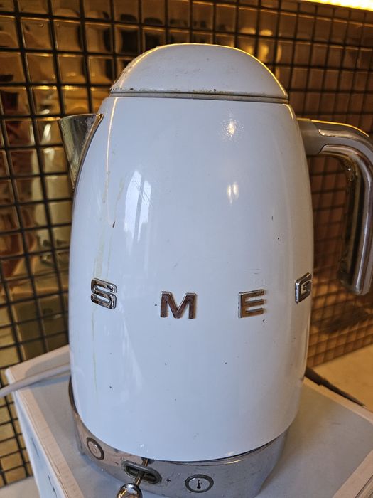 Czajnik SMEG niebieski używany 1,7l Regulacja temperatury