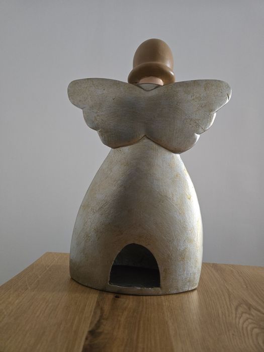 Ceramic Angel437558027381657601