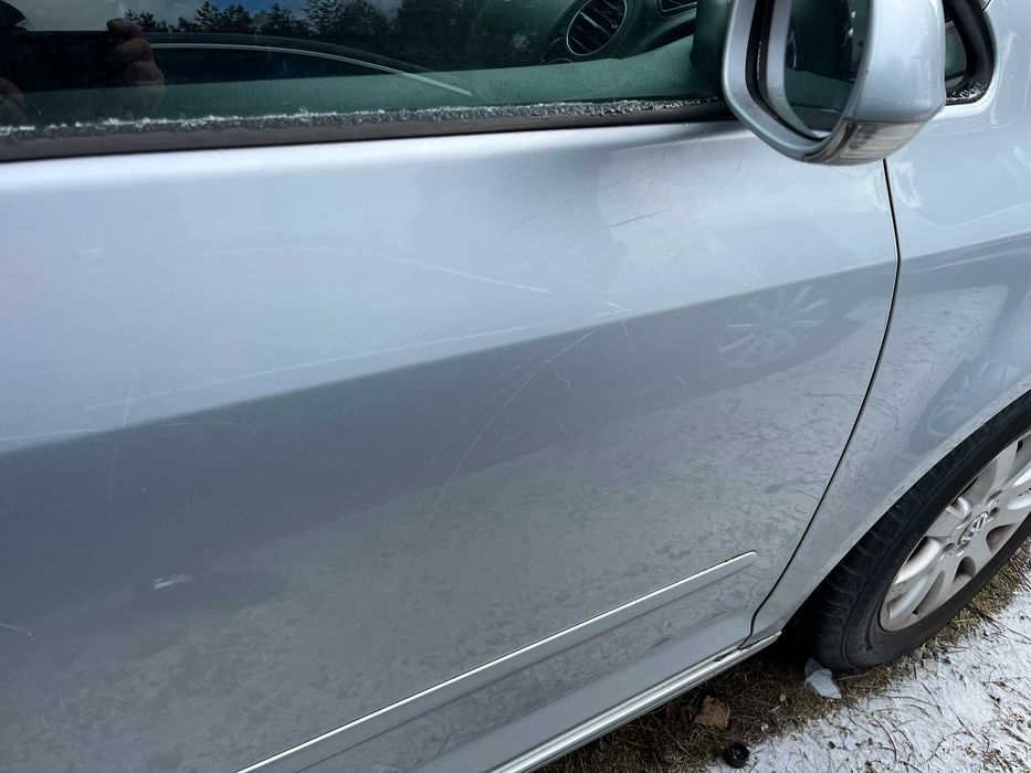 drzwi przód przednie prawe vw golf v 5 vi 6 plus + 5m 2005 - 2014 la7w