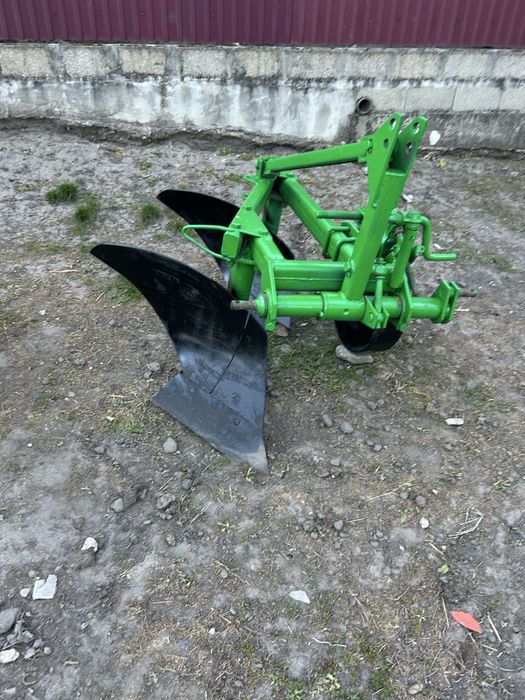 Продам плуг Bomet