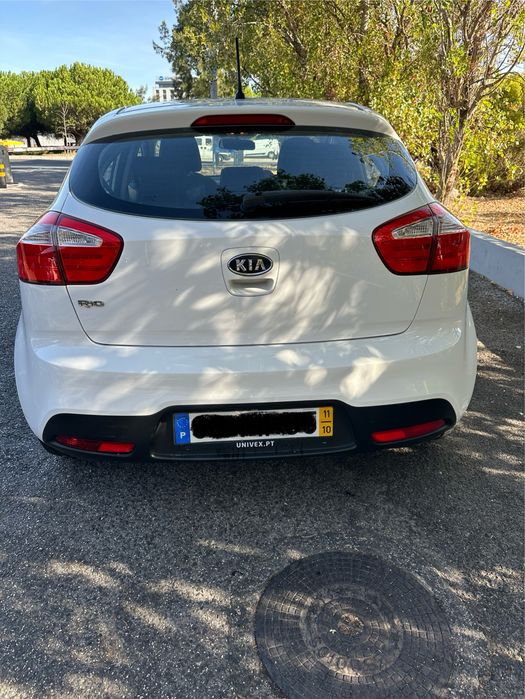Kia Rio 1.2 CVVT TX (IUC e IPO até 10/2027)