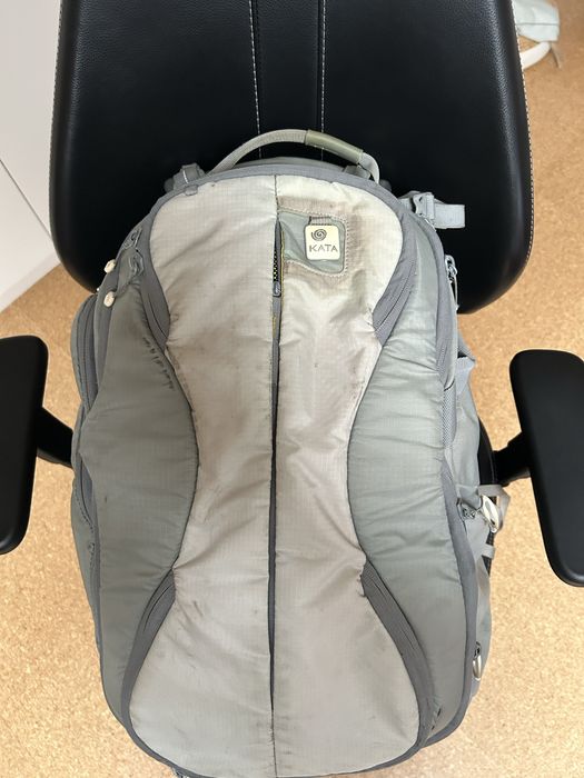 Mochila de fotografia - kata bumblebee