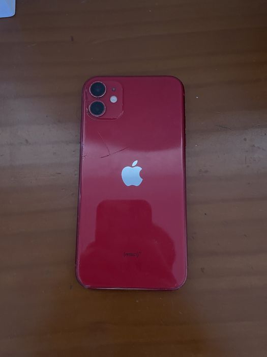 Iphone 11 vermelho