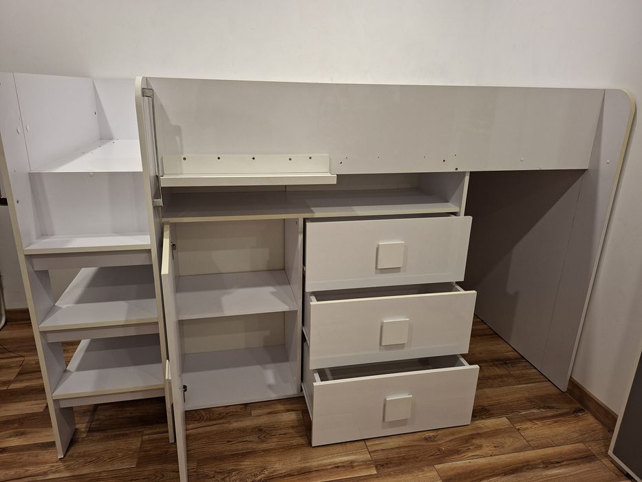 Lozko piętrowe antresola