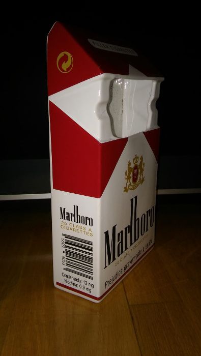 Cinzeiro Vintage Marlboro