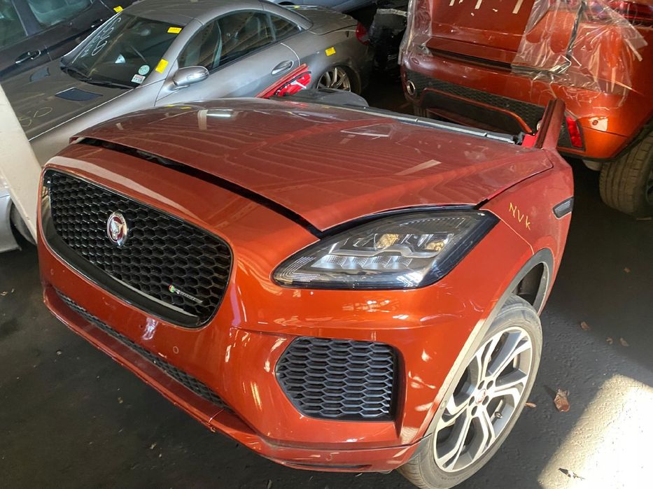 KOMPLETNY PRZÓD MASKA ZDERZAK LAMPY LED JAGUAR E-PACE X540