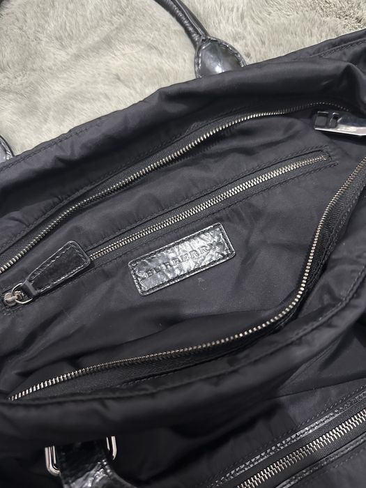 Mala Burberry Nylon & Patent Leather Tote Bag