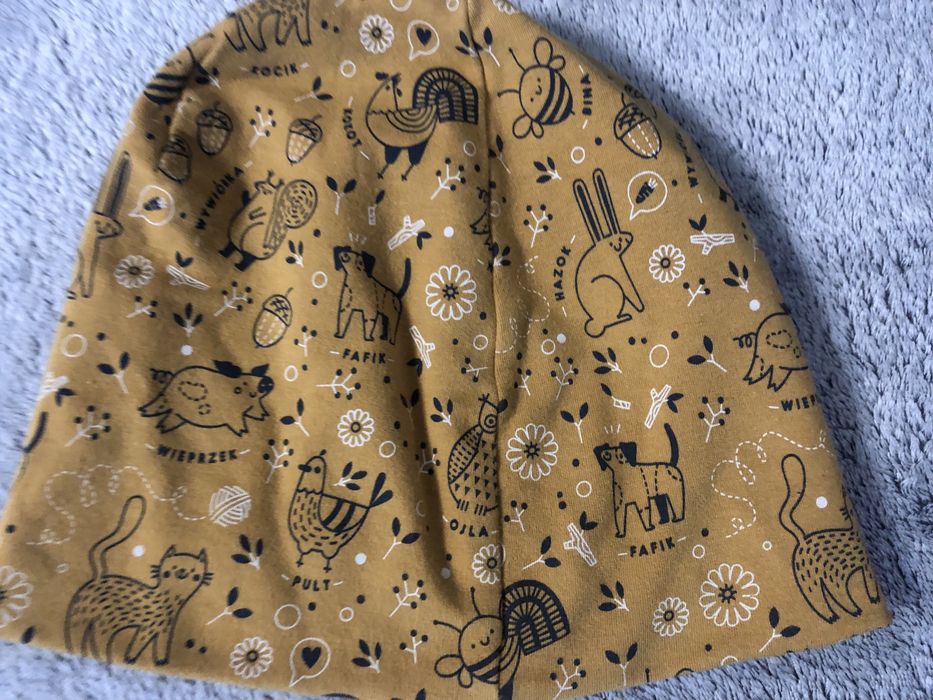 Czapka gryfnie żółta