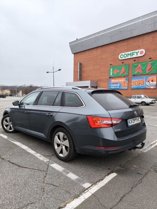Skoda Superb 1.6 diesel dsg 2016 рік