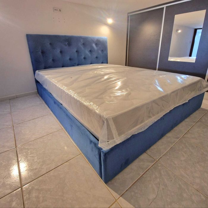 Camas de Casal Estofadas de Luxo 199€ Disp. em Várias Cores! 190x140m!