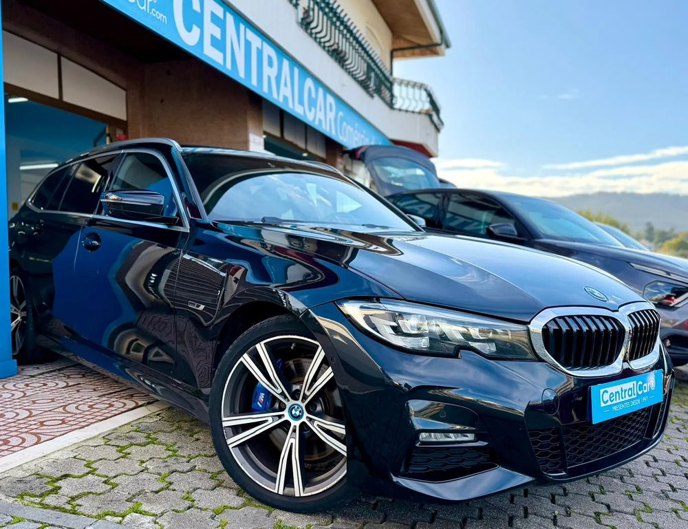BMW 320 e Touring Pack M Auto