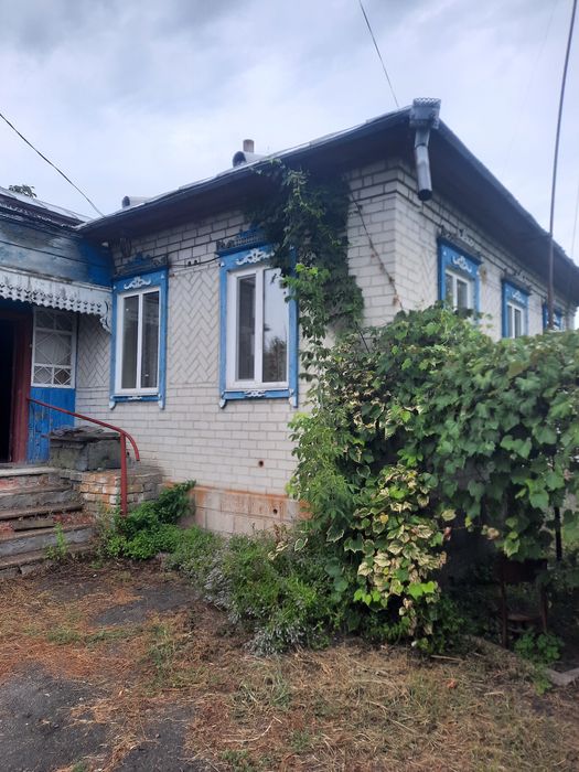 Будинок в с. Крути