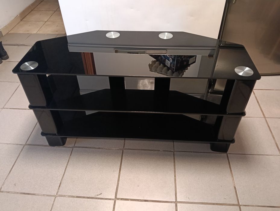 Stolik RTV szklany czarny