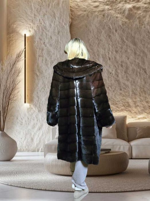 Норкова шуба норка колір Блекглама 105 см