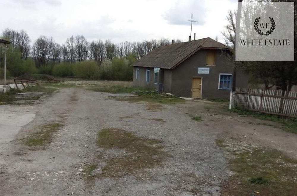 Продаж комерційної ділянки з ж/д колією