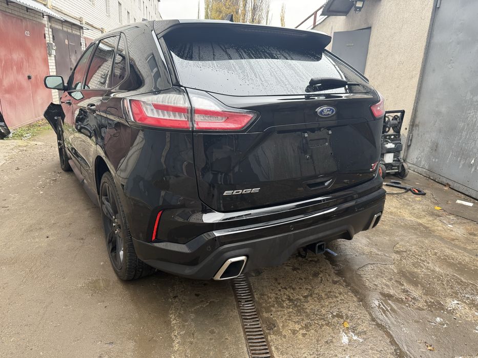 В разборе форд едж ford edge 2.7 ST рест с легким ударом