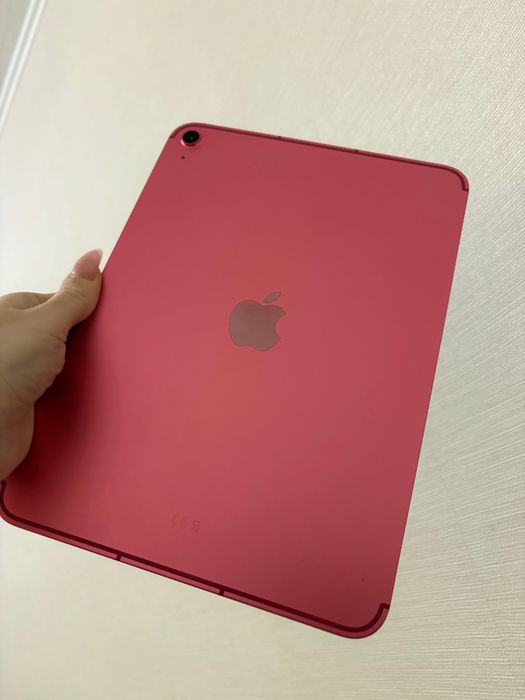 Apple iPad 11 идеальное состояние. Срочная продажа