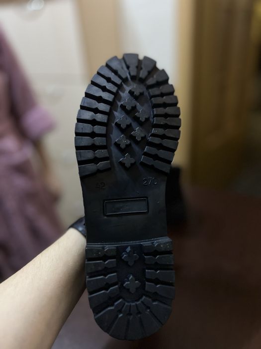 Продам кожанные берцы