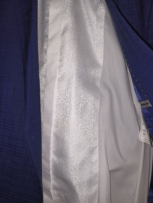 Костюм свадебный