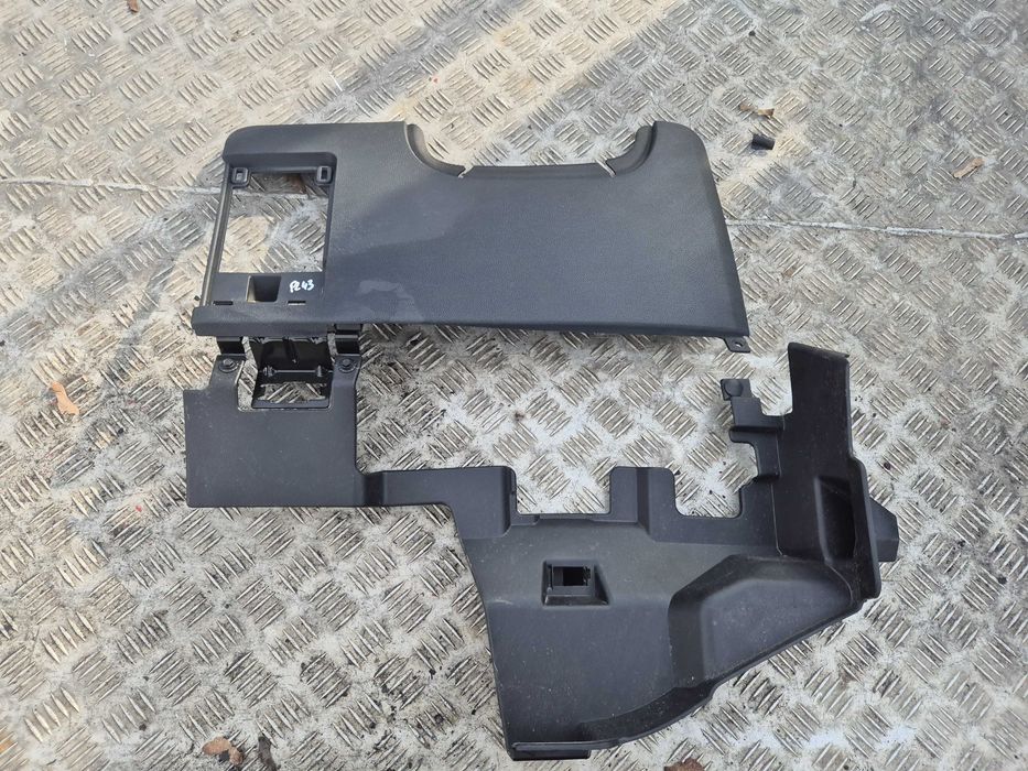 Osłona pod kierownicą Ford Explorer VI 2020 + LB5BS044F08A LB5BS044C99