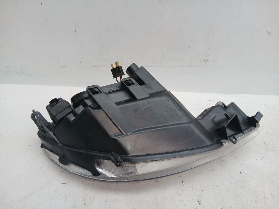 Ótica / farol esquerda PEUGEOT 206 (2A/C)